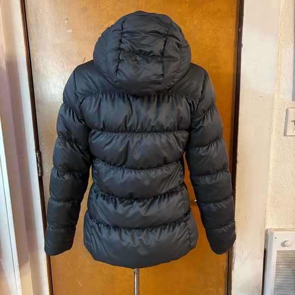 Patagonia winter down coat. Small. With hood - Picture 2 of 5